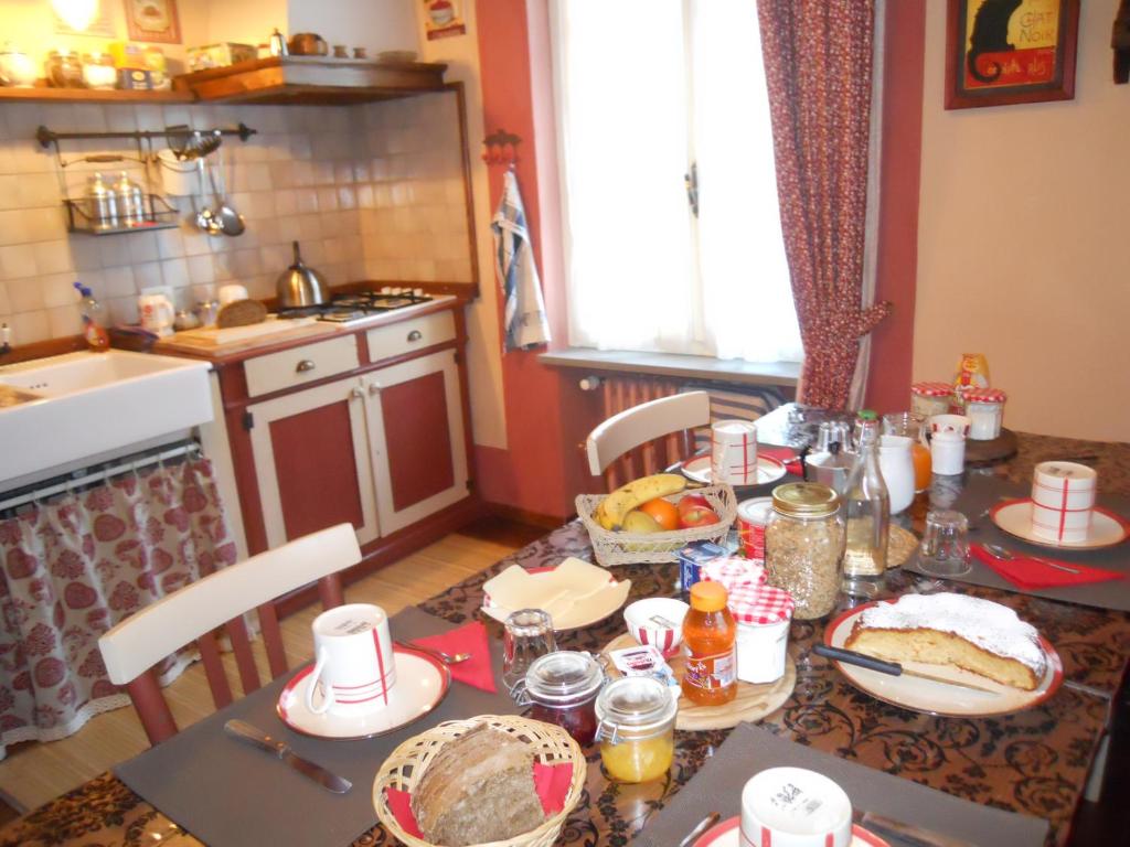 Fotografia z galérie ubytovania B&B Rossociliegia v destinácii Castelbianco
