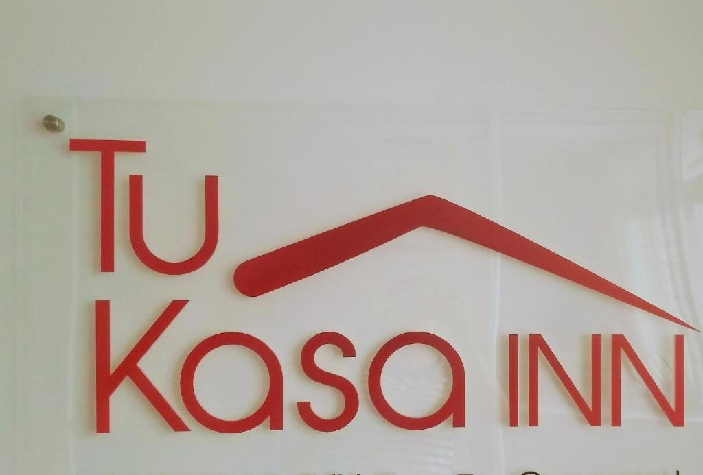 Certifikát, hodnocení, plakát nebo jiný dokument vystavený v ubytování Hotel TuKasa Inn