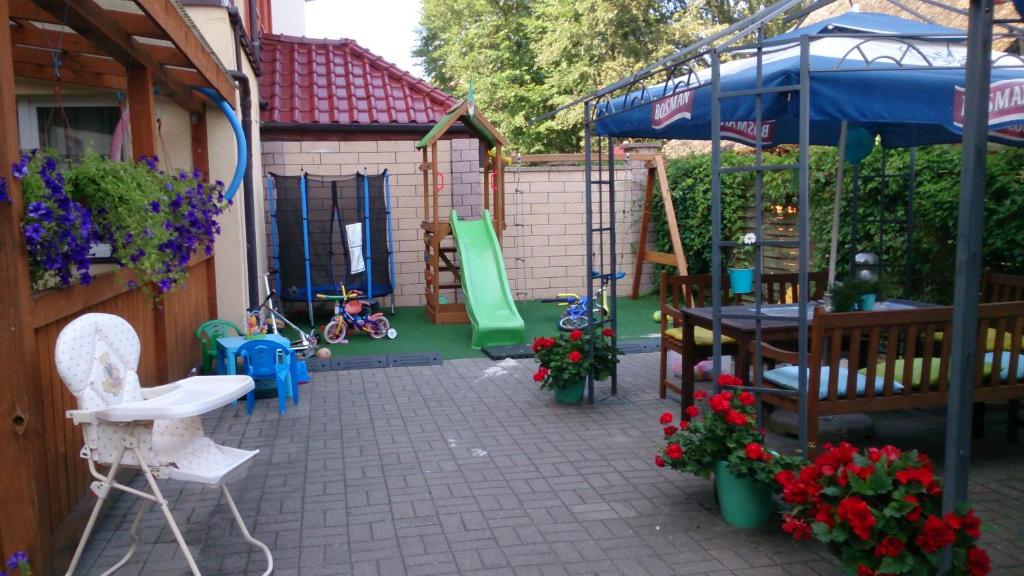 Zahrada ubytování PATIO dom gościnny