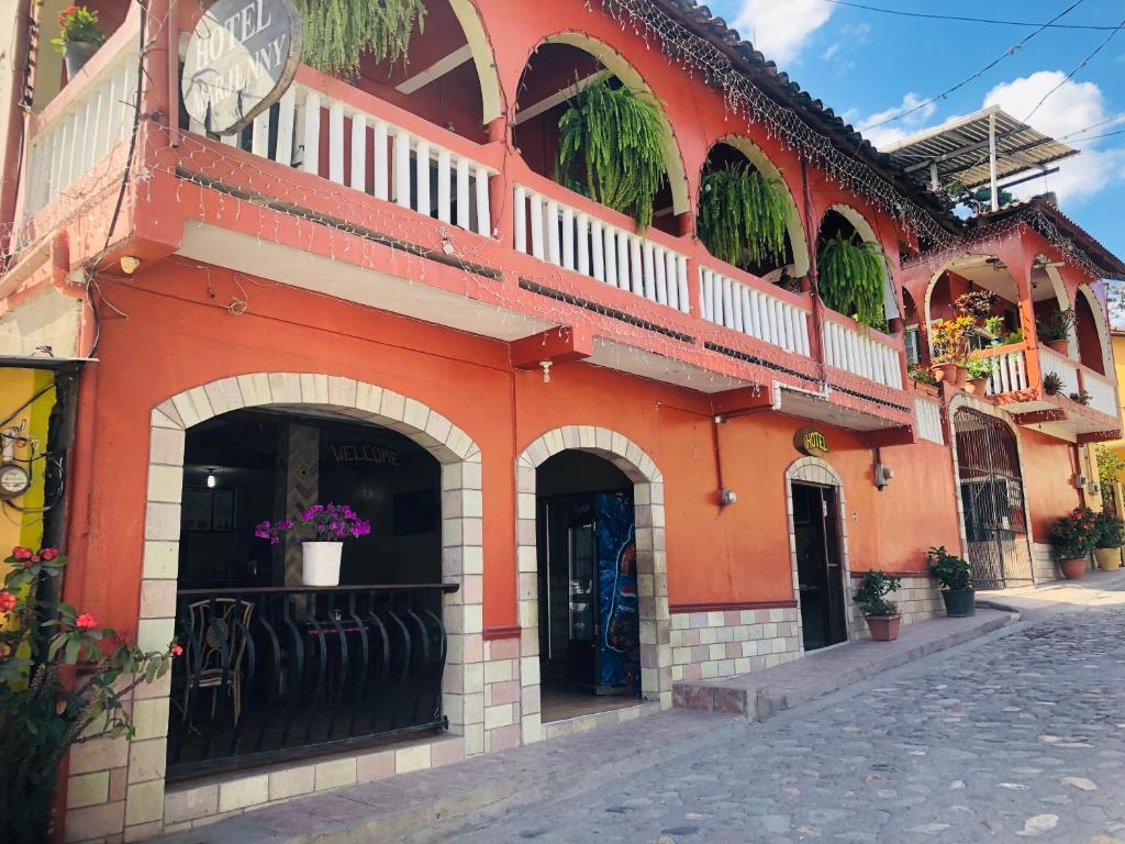 Gallery image of Hotel Marjenny in Copan Ruinas