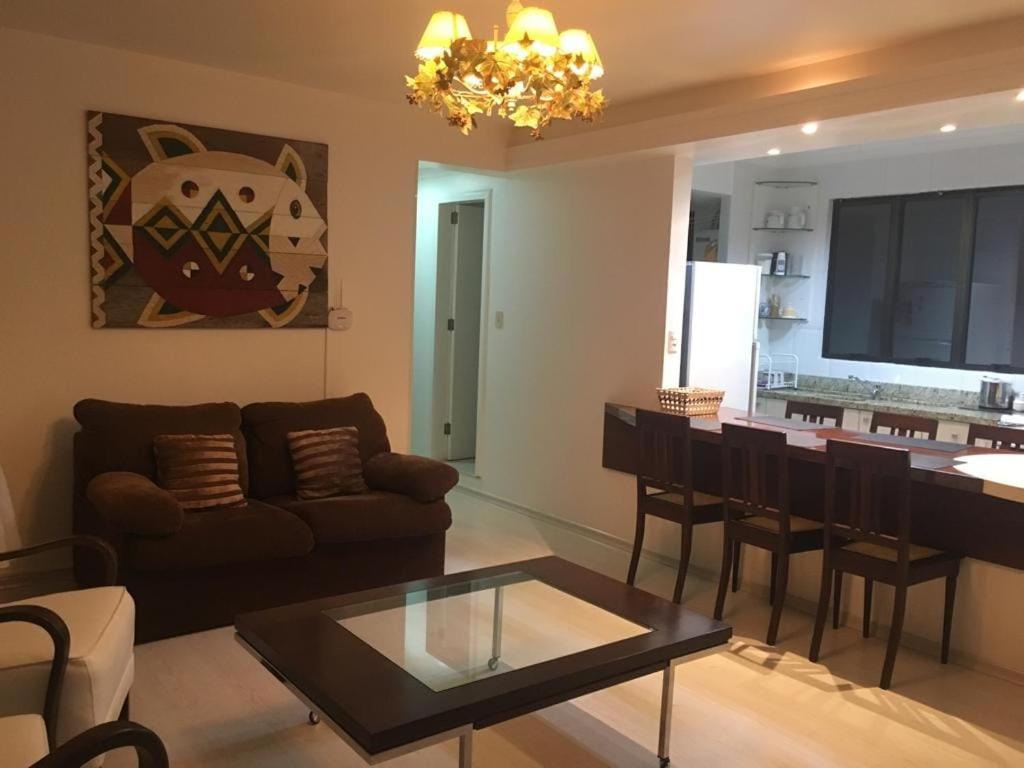 APARTAMENTO EM BALNEÁRIO DE CAMBORIÚ - BY RIEGER