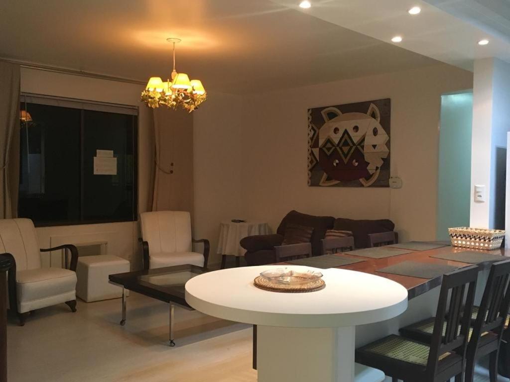  APARTAMENTO EM BALNEÁRIO DE CAMBORIÚ - BY RIEGER