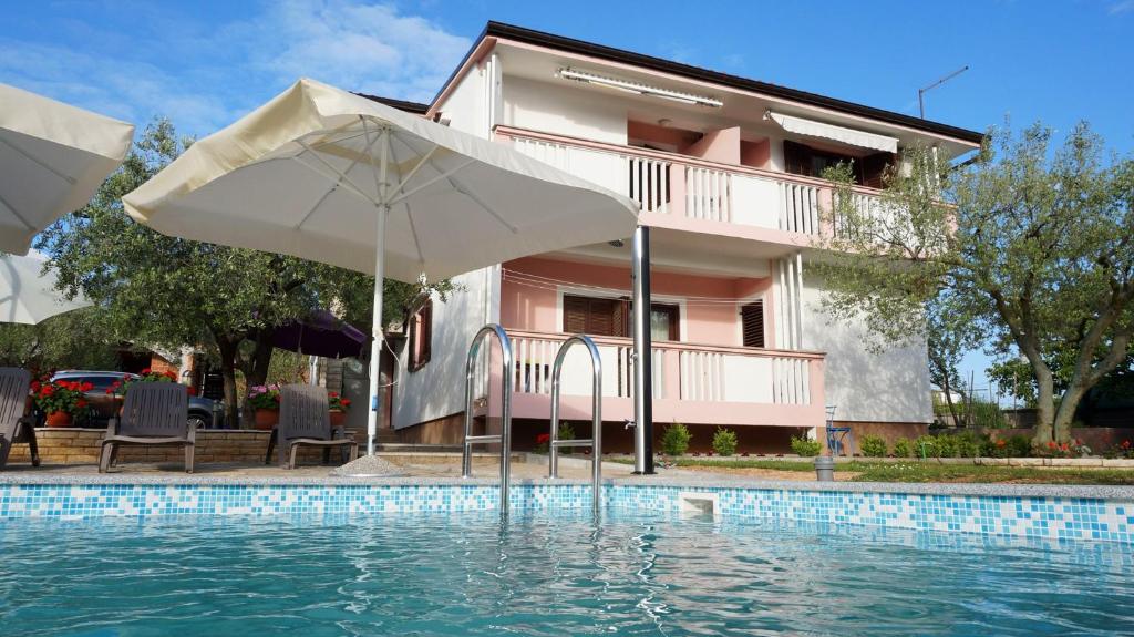Holiday home in Zadar/Zadar Riviera 36052