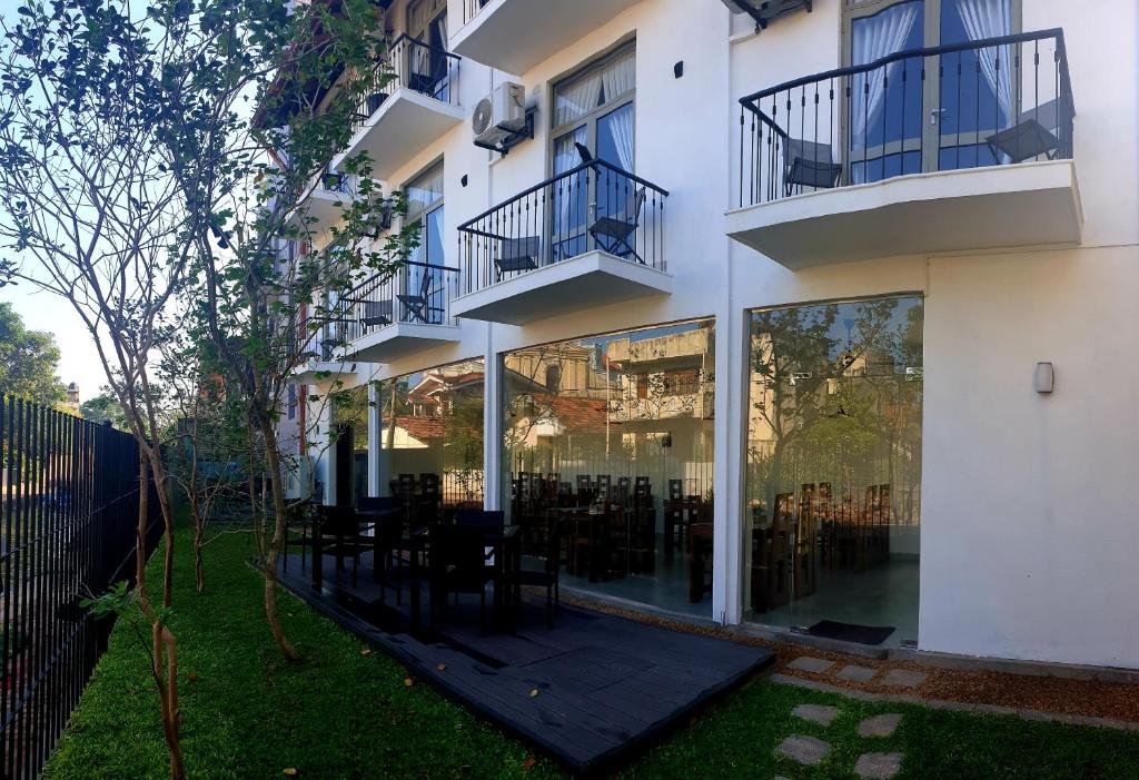 Budova, kde se hotel nachází
