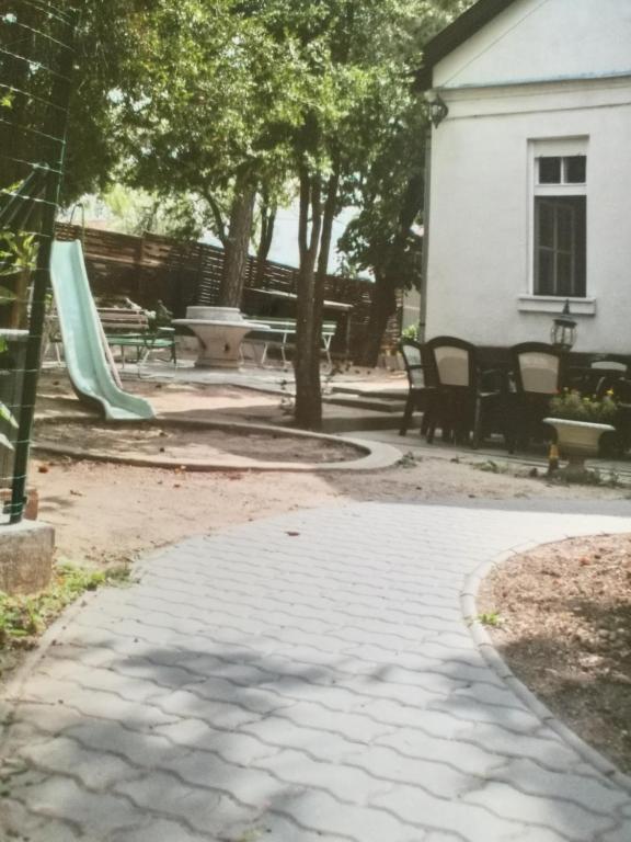Ogród w obiekcie Edit Villa