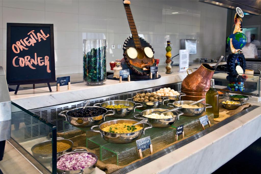 The Tower Plaza Hotel Dubai - Resim 36