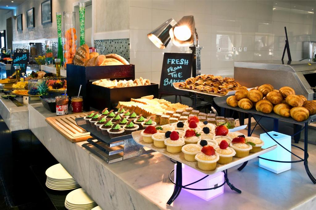 The Tower Plaza Hotel Dubai - Resim 37