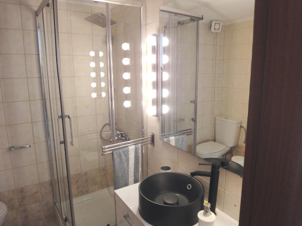 Kúpeľňa v ubytovaní Polychrono Nikos Apartment
