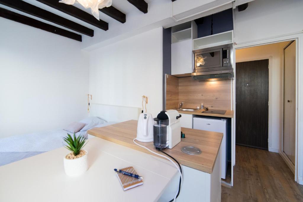 ★ LE CÔTÉ GARONNE ★ HYPERCENTRE ★ NETFLIX ★ - One-Bedroom Apartment