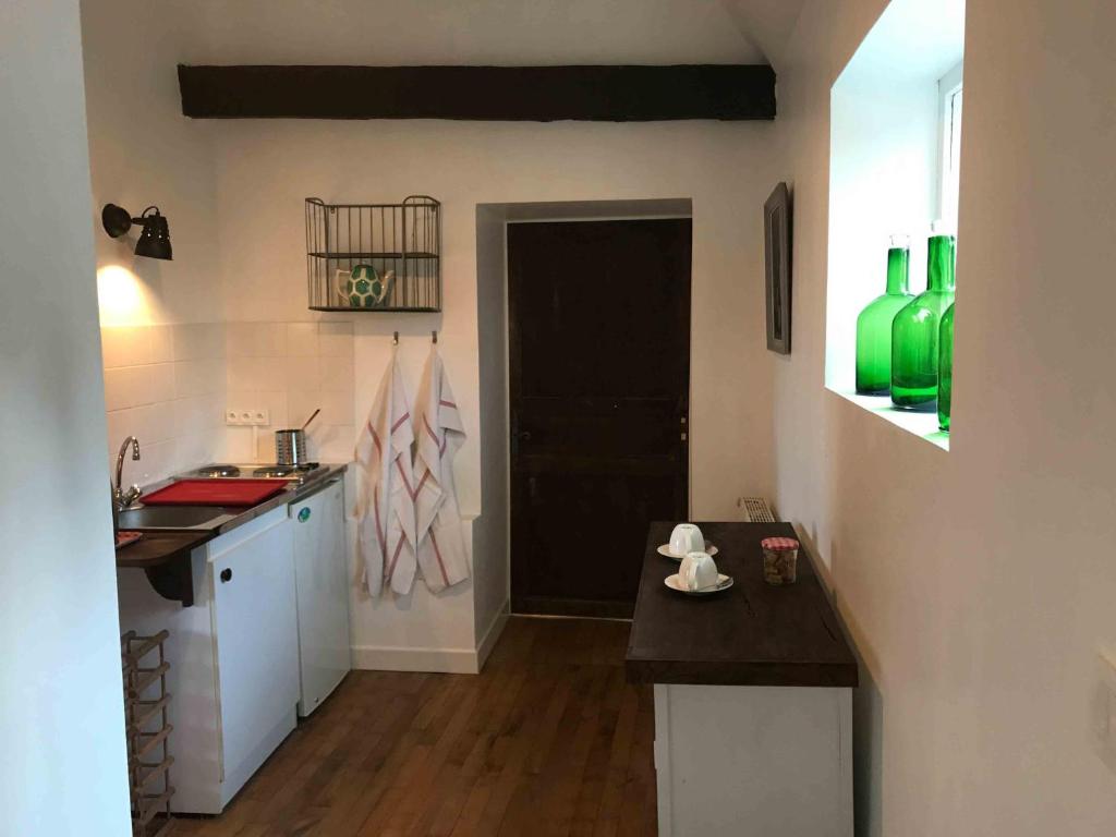 Kuchyň nebo kuchyňský kout v ubytování Manoir de Rieuzal