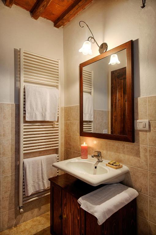 Agriturismo Poggio Bonelli - Appartement De Deux Chambres (4 Adultes)