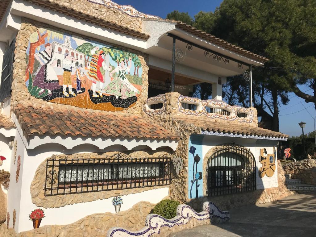 The building in which the holiday home is located
