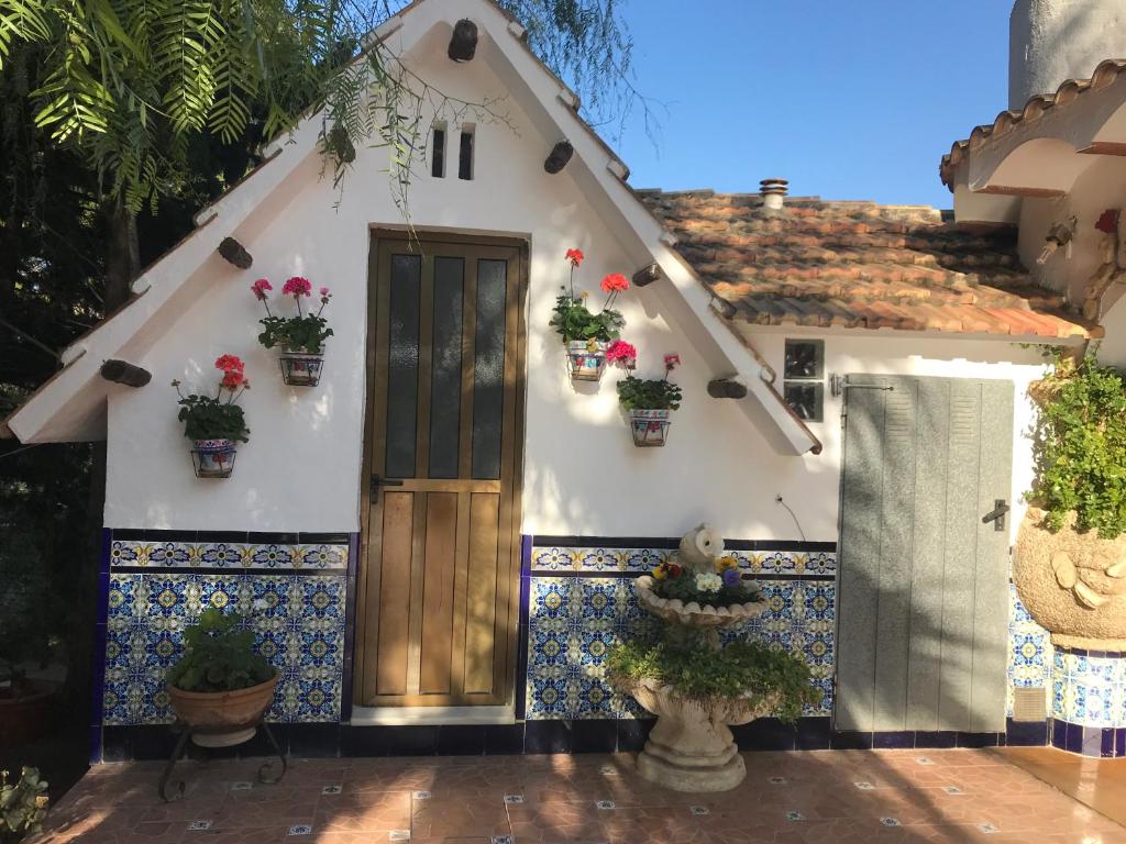 The building in which the holiday home is located