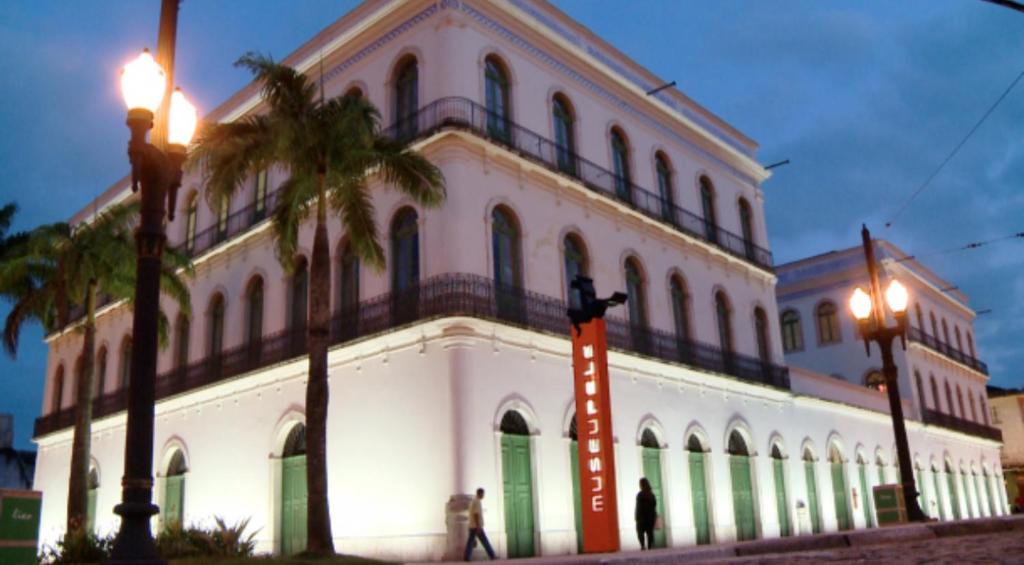  Apartamento frente Mar Santos