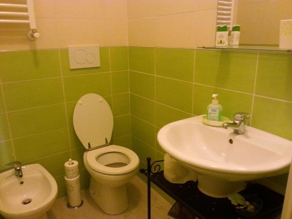Kúpeľňa v ubytovaní Home 103