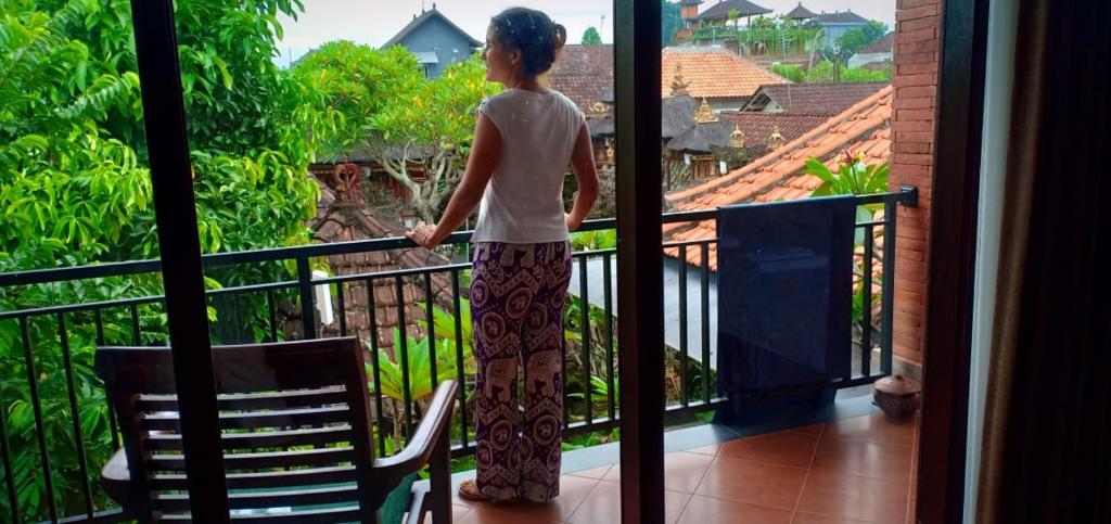 Balkón nebo terasa v ubytování Ubud Taksu Homestay