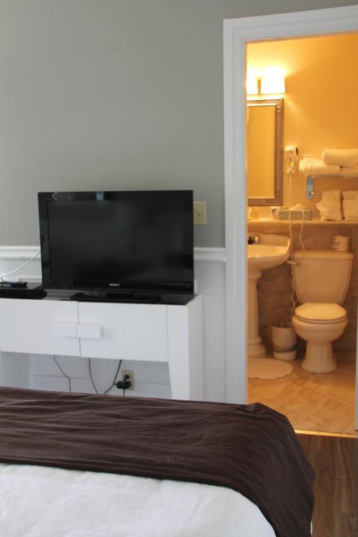 Un baño de Willow Bend Motel
