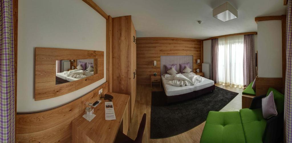 Postel nebo postele na pokoji v ubytování matill - timeless boutique retreat