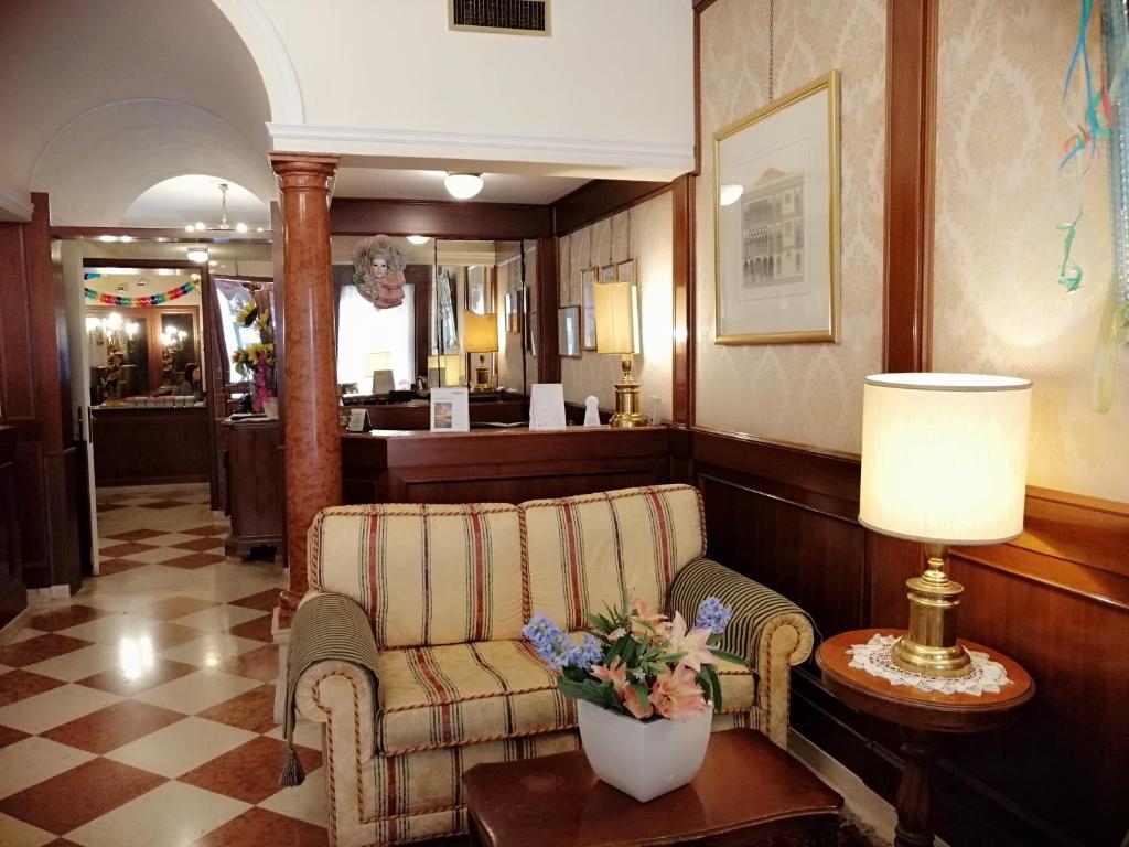 Posezení v ubytování Hotel Falier