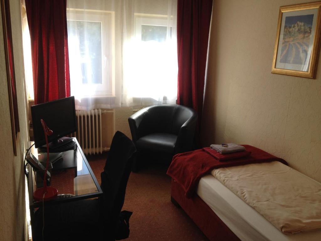 Posezení v ubytování Hotel Saarland Lebach