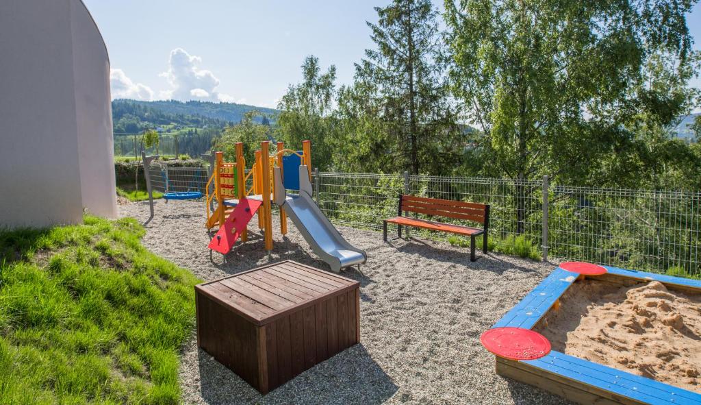 Herní místnost nebo prostor pro děti v ubytování ApartView Premium by Rent like home