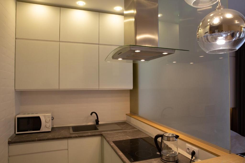 Comfortable Apartments French Quarter Акумулятори Світло Інтернет завжди - Wohnung Mit Einem Schlafzimmer