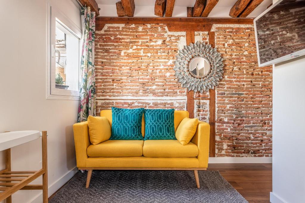 BNBHolder Mignon MALASAÑA - One-Bedroom Apartment