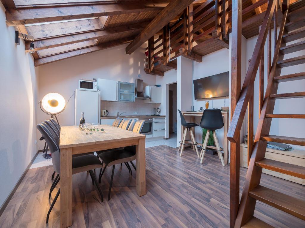 Fotografie z fotogalerie ubytování Vila Bovec Sky mansard apartment v destinaci Bovec