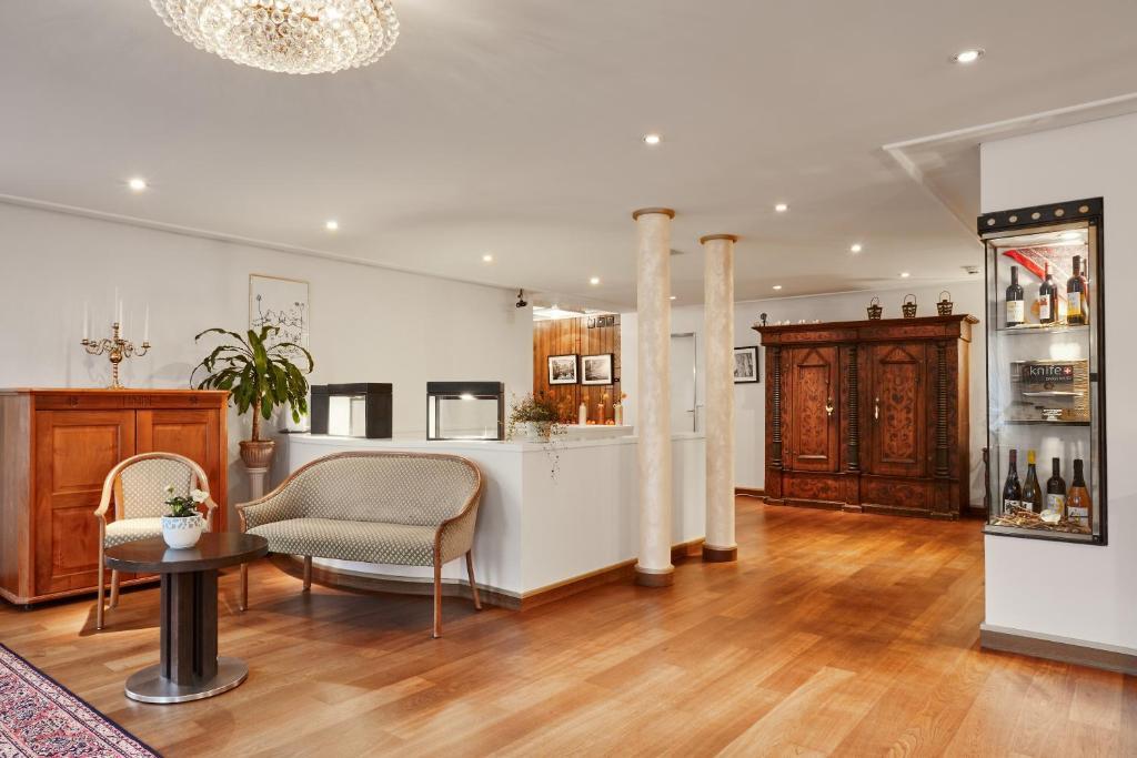 Nápoje v ubytování Hotel & Spezialitätenrestaurant zur Linde