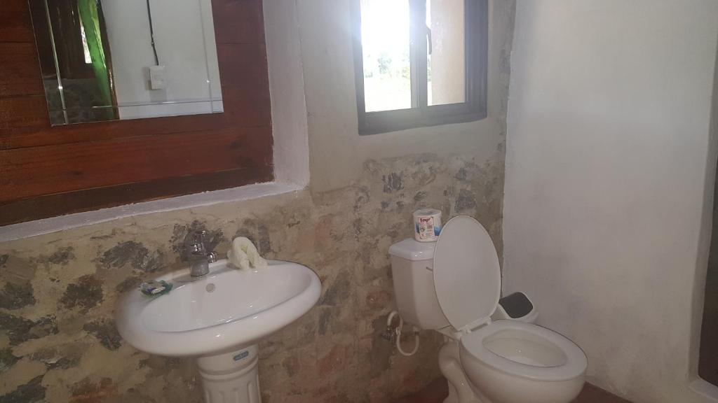 Koupelna v ubytování Villa La Caleta