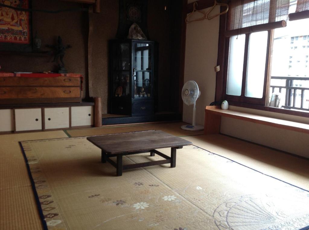 Fotografie z fotogalerie ubytování Buddha Guest House v destinaci Tanabe