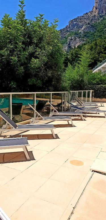 Nespecifikovaný výhled na hory nebo výhled na hory při pohledu z apartmánu