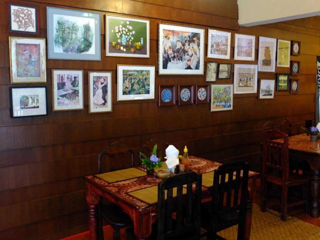 Restaurace v ubytování Baantawan Guesthouse Pai