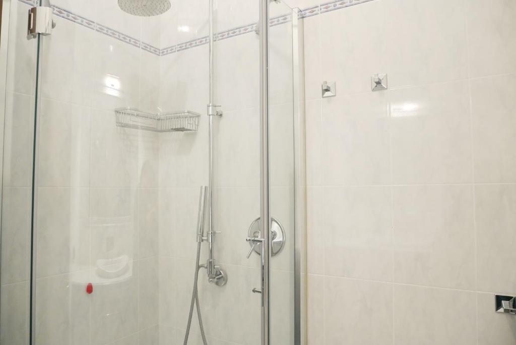 Kúpeľňa v ubytovaní CaseOspitali - Casa Alberata, trilocale nel verde a pochi minuti dal San Raffaele