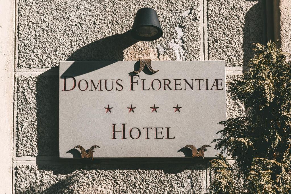 Domus Florentiae Hotel - Resim 14