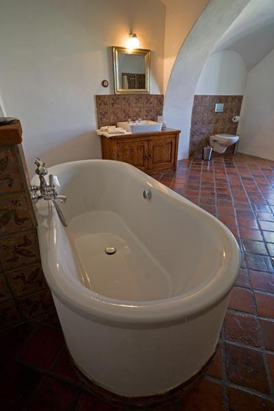 Zamek Zabreh - Resim 17