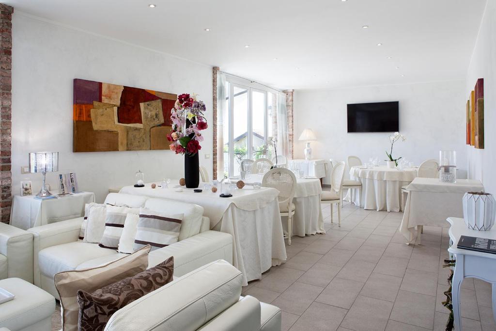 A television and/or entertainment centre at Locanda San Giorgio