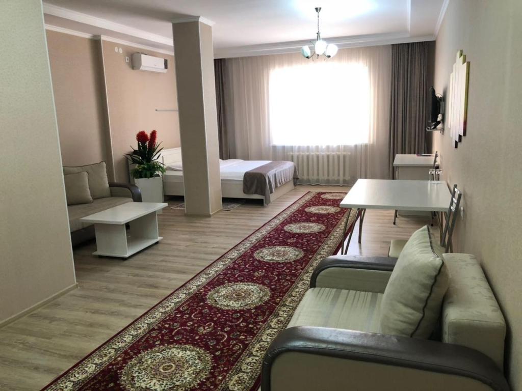 Union Plaza - Suite