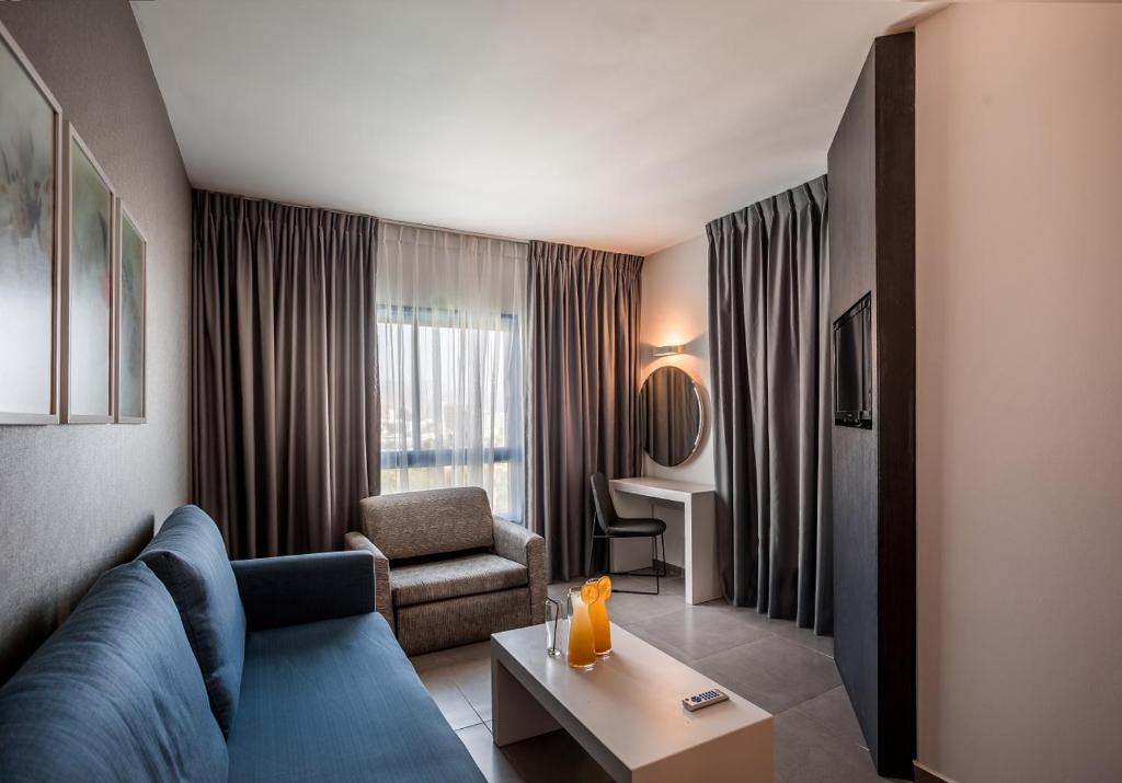 Ein Sitzbereich in der Unterkunft Hotel Astral Nirvana Club- Half Board