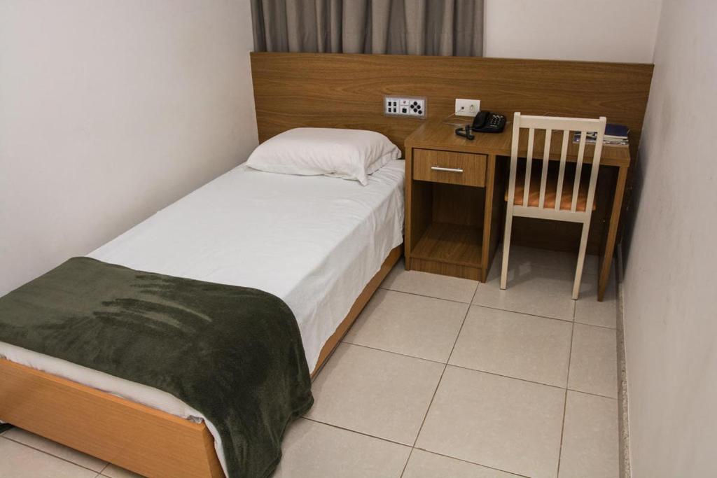  Resplendor Center Hotel