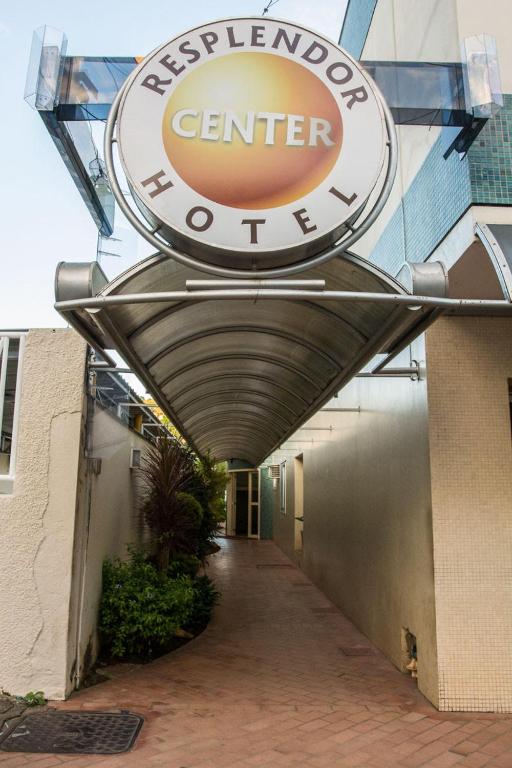  Resplendor Center Hotel