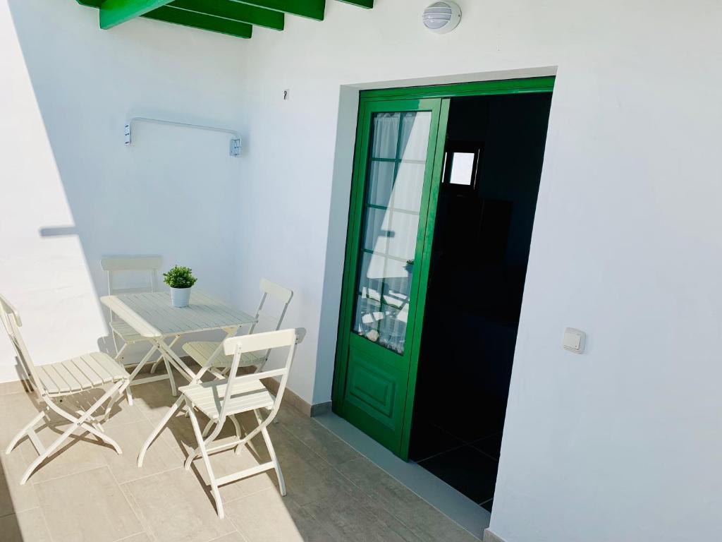 Fotografie z fotogalerie ubytování Apartamentos Zalabar v destinaci Tías
