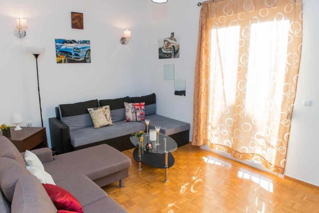 Posezení v ubytování Lianos Apartments Business Class A