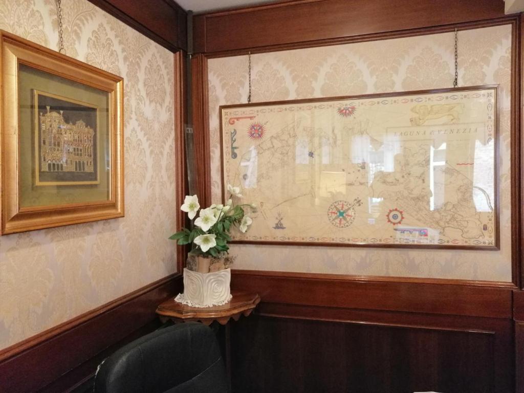 Fotografie z fotogalerie ubytování Hotel Falier v Benátkách