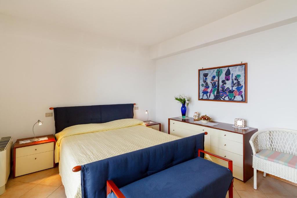 Posteľ alebo postele v izbe v ubytovaní Fontana Vecchia Seaview Apartment