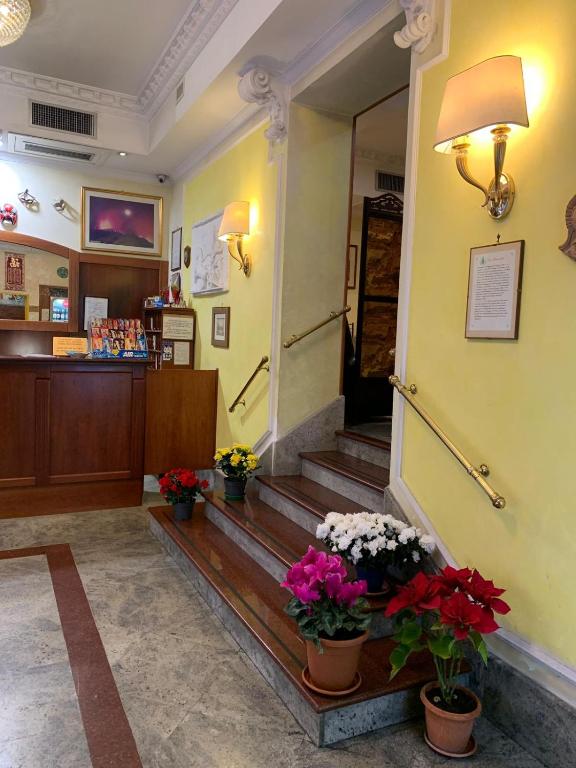 El vestíbulo o zona de recepción de Hotel Stromboli