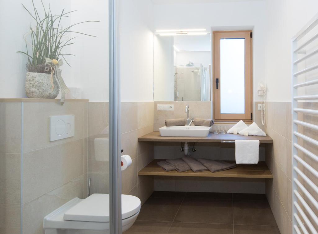 Koupelna v ubytování Hotel Föhrenhof