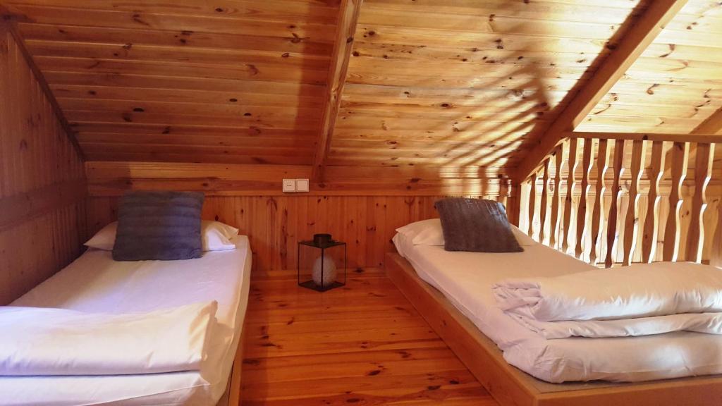 Postel nebo postele na pokoji v ubytování Aiguestortes Camping Resort