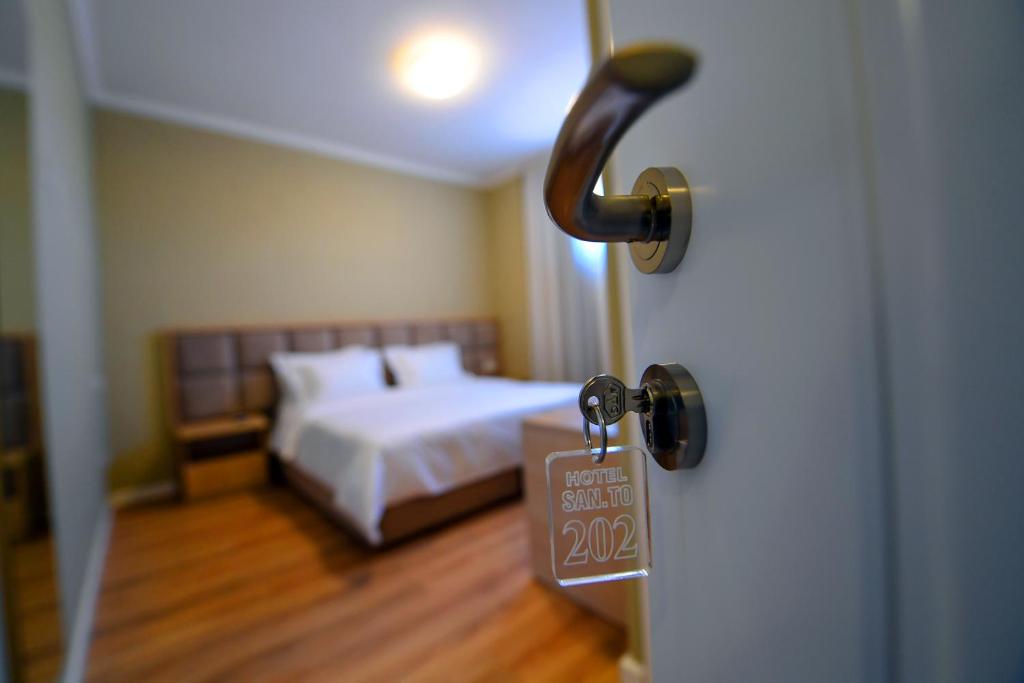 SANTO Hotel - Image 9