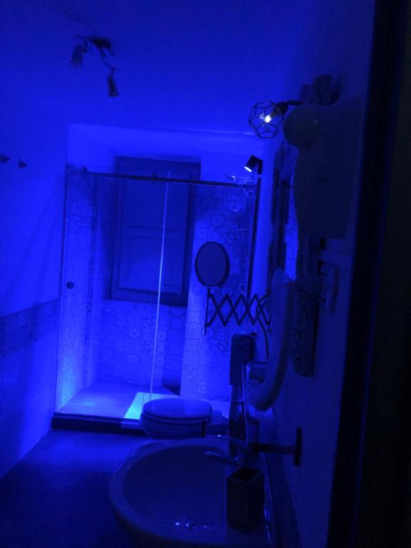 Un baño de ALBA DEL CAPO